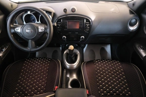 Внедорожник Nissan Juke 2011 года, 819000 рублей, Омск