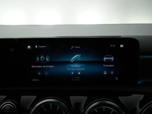 Хетчбэк Mercedes-benz A-класс 2019 года, 2347077 рублей, Москва
