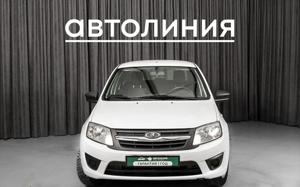 Седан ВАЗ (LADA) Granta 2018 года, 670000 рублей, Красноярск