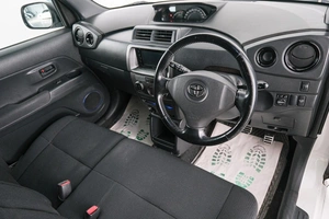 Минивэн Toyota bB 2009 года, 739000 рублей, Красноярск