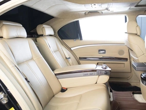 Седан BMW 7 серия 2005 года, 2159000 рублей, Омск