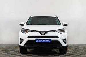 Внедорожник Toyota RAV4 2017 года, 2349000 рублей, Сургут