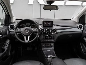 Хетчбэк Mercedes-benz B-класс 2012 года, 1040000 рублей, Краснодар