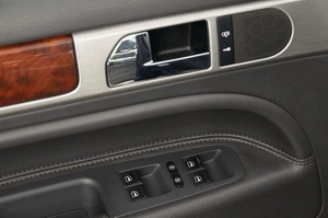 Внедорожник Volkswagen Touareg 2008 года, 1288000 рублей, Красноярск