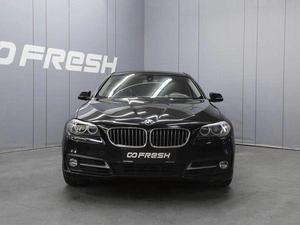 Седан BMW 5 серия 2015 года, 1700000 рублей, Омск