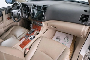 Внедорожник Toyota Highlander 2009 года, 1999000 рублей, Красноярск