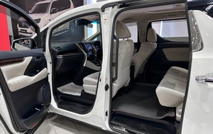 Минивэн Toyota Alphard 2020 года, 4577000 рублей, Красноярск