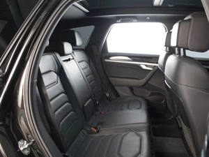 Внедорожник Volkswagen Touareg 2019 года, 4130000 рублей, Омск