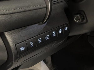 Седан Toyota Camry 2021 года, 3200000 рублей, Красноярск