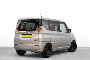 Минивэн Suzuki Solio 2018 года, 1009000 рублей, Барнаул