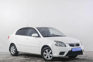 Седан Kia Rio 2010 года, 639000 рублей, Кемерово