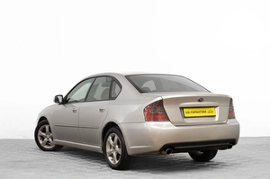 Седан Subaru Legacy 2003 года, 799000 рублей, Барнаул