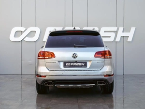 Внедорожник Volkswagen Touareg 2016 года, 3090000 рублей, Краснодар