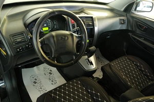 Внедорожник Hyundai Tucson 2005 года, 949000 рублей, Омск