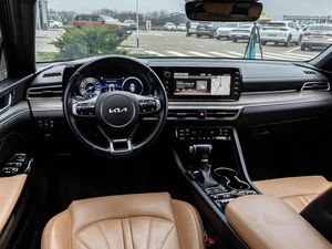 Седан Kia K5 2023 года, 3340000 рублей, Краснодар