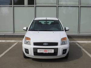 Хэтчбек Ford Fusion 2010 года, 690000 рублей, Брянск