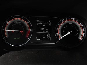 Седан ВАЗ (LADA) Vesta 2024 года, 1329000 рублей, Красный Пахарь