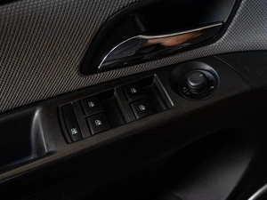 Хетчбэк Chevrolet Cruze 2013 года, 875000 рублей, Краснодар