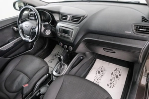 Седан Kia Rio 2017 года, 1249000 рублей, Красноярск