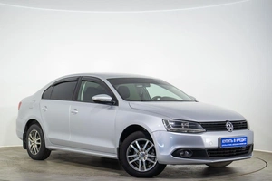 Седан Volkswagen Jetta 2013 года, 1109000 рублей, Оренбург