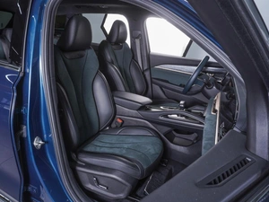 Внедорожник Geely Monjaro 2023 года, 2950000 рублей, Ростов-на-Дону