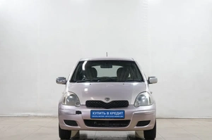 Хетчбэк Toyota Vitz 2003 года, 349000 рублей, Новокузнецк