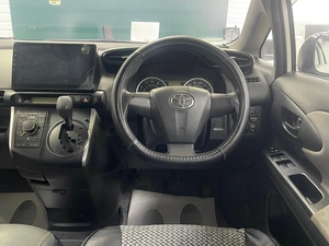 Минивэн Toyota Wish 2010 года, 1349000 рублей, Ачинск
