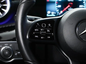 Хетчбэк Mercedes-benz A-класс 2018 года, 2289444 рублей, Москва