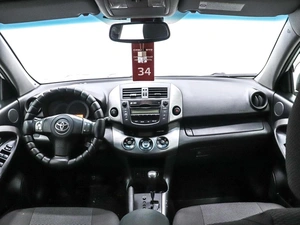 Внедорожник Toyota RAV4 2011 года, 1750000 рублей, Красноярск