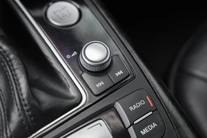 Седан Audi A6 2018 года, 2205000 рублей, Ульяновск