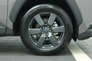 Внедорожник Toyota RAV4 2026 года, 4295000 рублей, Красноярск