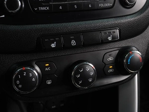 Хетчбэк Kia Ceed 2012 года, 1039000 рублей, Воронеж