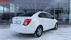 Седан Chevrolet Aveo 2014 года, 705000 рублей, Красноярск
