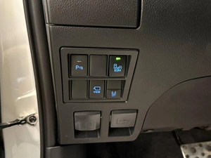 Пикап Toyota Hilux 2025 года, 7500000 рублей, Павловская Слобода