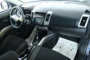 Внедорожник Mitsubishi Outlander 2007 года, 1179000 рублей, Омск