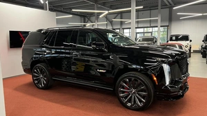 Внедорожник Cadillac Escalade-V 2026 года, 27500000 рублей, Павловская Слобода