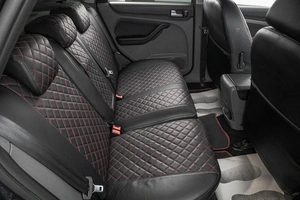Хетчбэк Ford Focus 2010 года, 699000 рублей, Барнаул