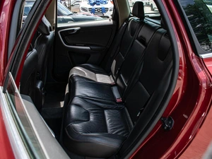 Внедорожник Volvo XC60 2010 года, 1220000 рублей, Краснодар