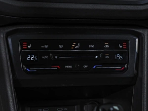 Внедорожник Volkswagen Tiguan 2021 года, 3239000 рублей, Ставрополь