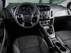 Хетчбэк Ford Focus 2014 года, 963000 рублей, Воронеж