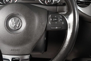 Внедорожник Volkswagen Tiguan 2013 года, 1349000 рублей, Тюмень