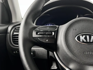 Седан Kia Rio 2018 года, 1398900 рублей, Казань
