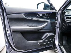 Внедорожник Chery Tiggo 8 2022 года, 1749000 рублей, Красноярск