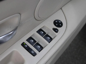 Седан BMW 5 серия 2008 года, 1670000 рублей, Омск