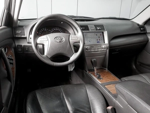Седан Toyota Camry 2011 года, 1749000 рублей, Ростов-на-Дону