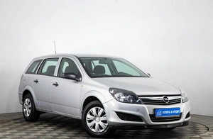 Универсал Opel Astra 2011 года, 699000 рублей, Пермь