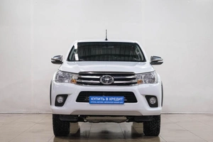 Пикап Toyota Hilux 2016 года, 2889000 рублей, Новокузнецк