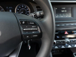 Седан Hyundai Elantra 2020 года, 1779000 рублей, Саратов