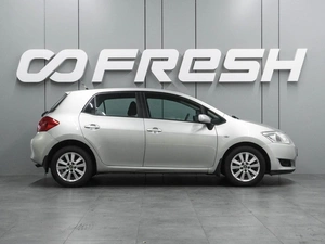 Хетчбэк Toyota Auris 2008 года, 799000 рублей, Воронеж