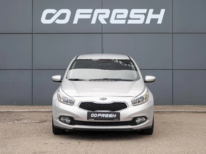 Хетчбэк Kia Ceed 2013 года, 965000 рублей, Краснодар